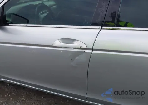 2009 Honda Accord 2.4 Ex-L z USA, uszkodzony, nr VIN 1HGCP268X9A156878